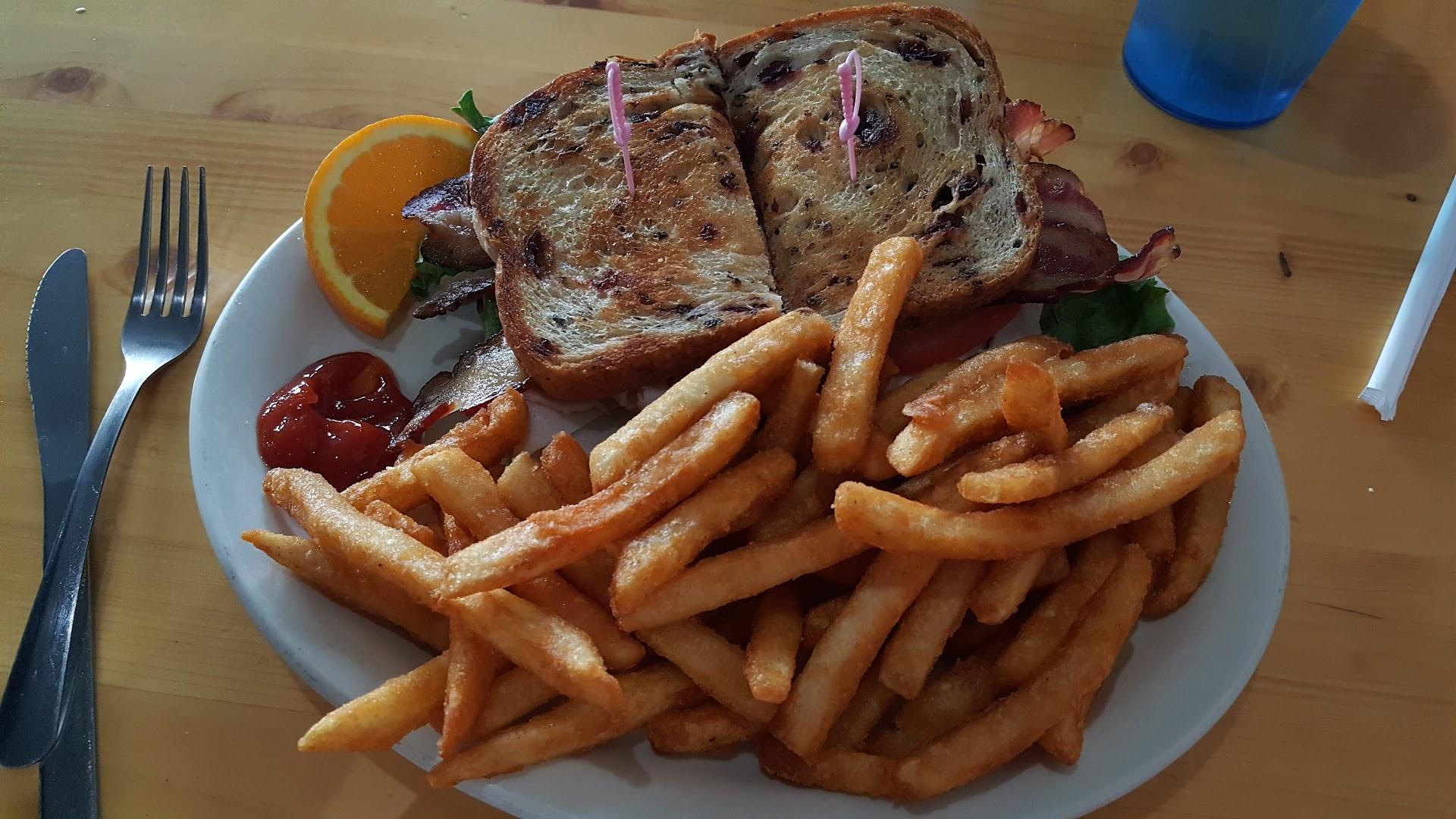 Joe DiMaggio's Sports Cafe